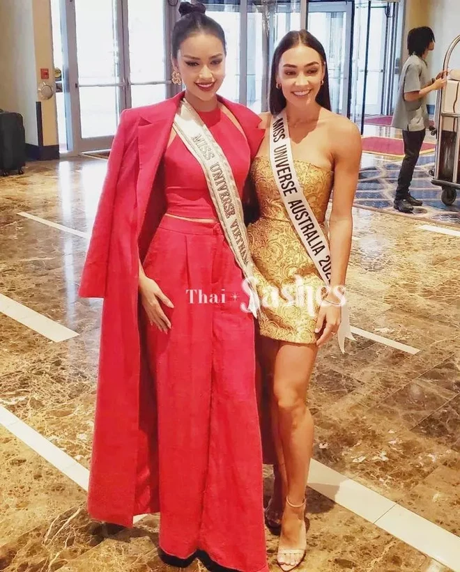 Ngọc Châu ngày đầu tại Miss Universe 2022: Lấn át đối thủ, được khen vì nói tiếng Anh - Ảnh 9